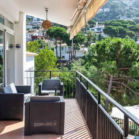 Holiday home Holiday Balmain By Interhome *