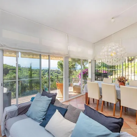 Holiday Balmain By Interhome Holiday home *